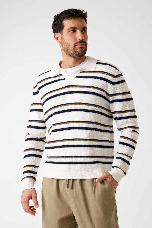 Gestreepte viscose-mix trui