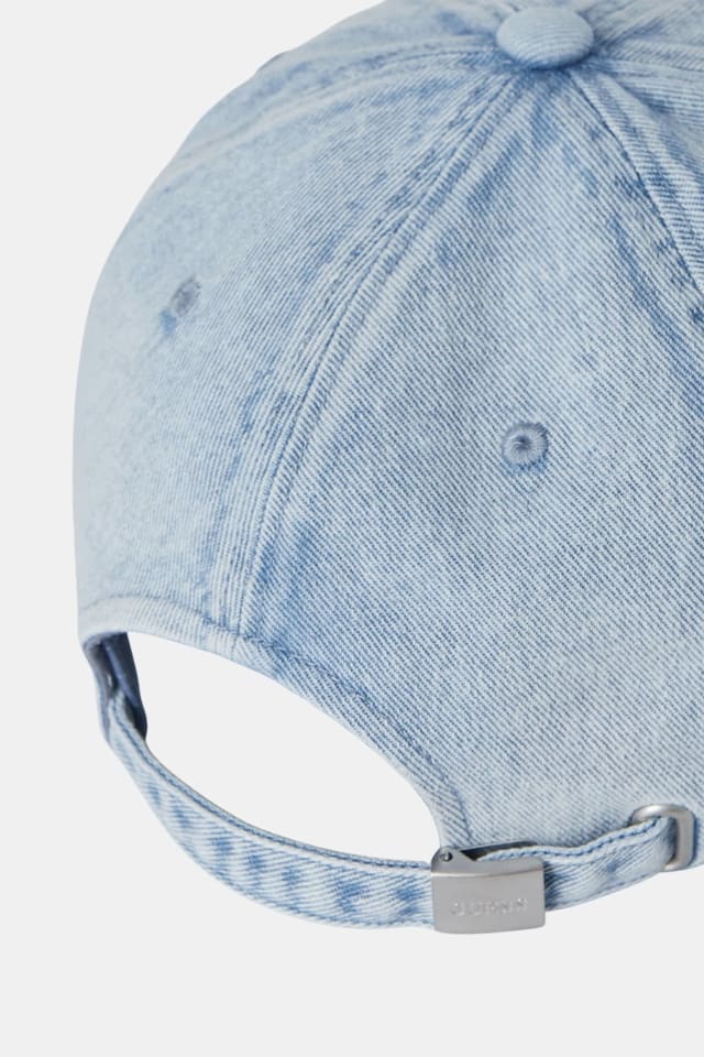 Baseball cap