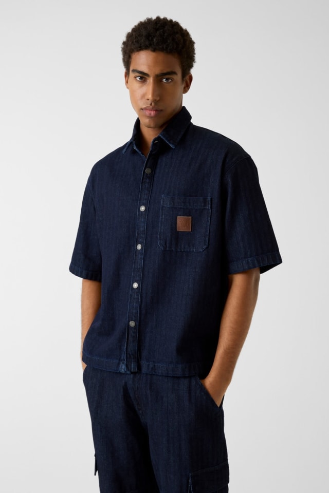 Camisas oversize cortas