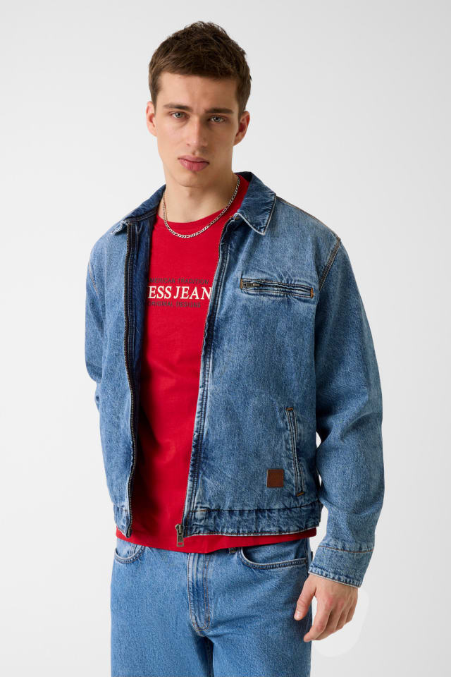 Zipped denim jacket