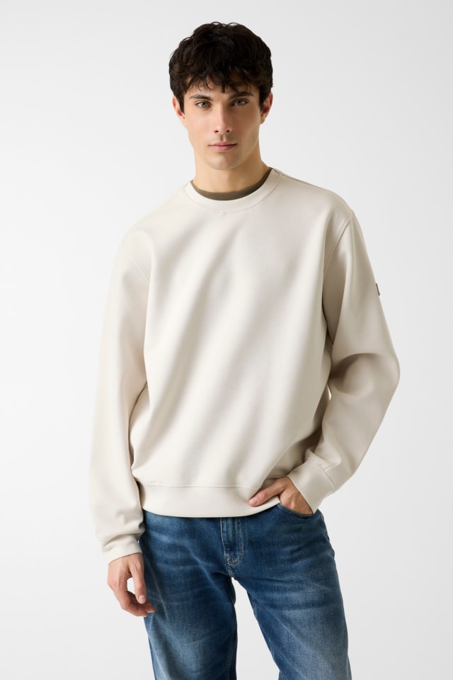 Scuba sweatshirt