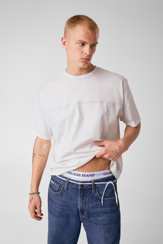Camisa com caimento boxy