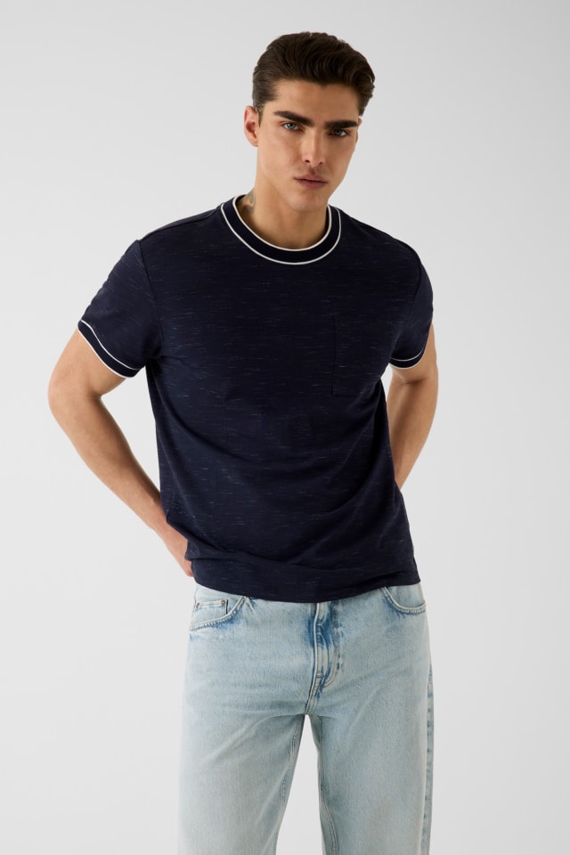 T-shirt de mistura de algodão