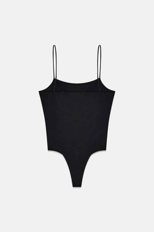 Body com logo Carrie