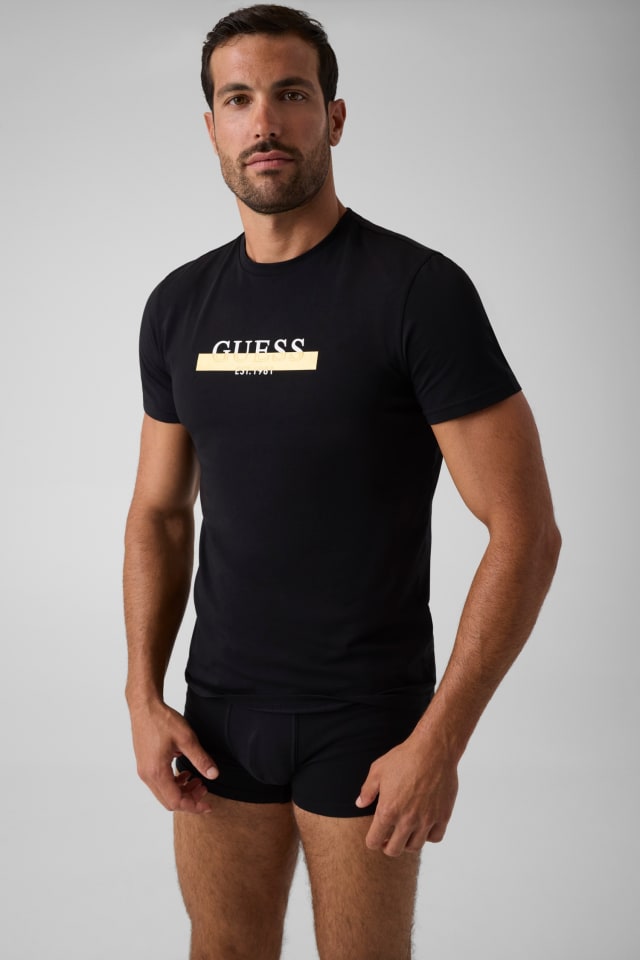 Conjunto de sunga boxer e camiseta