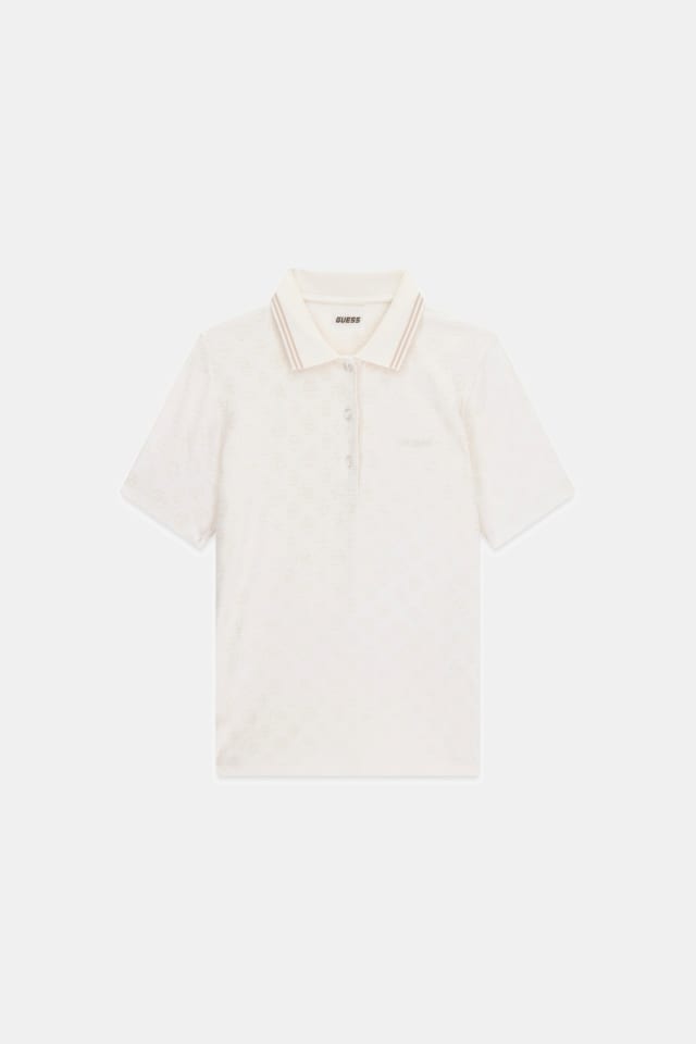 Polo con logo por todas partes
