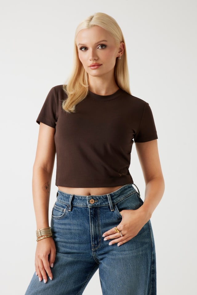 T-shirt logo boxy