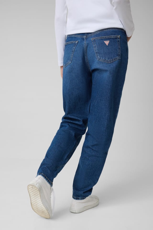 Jean mom G06