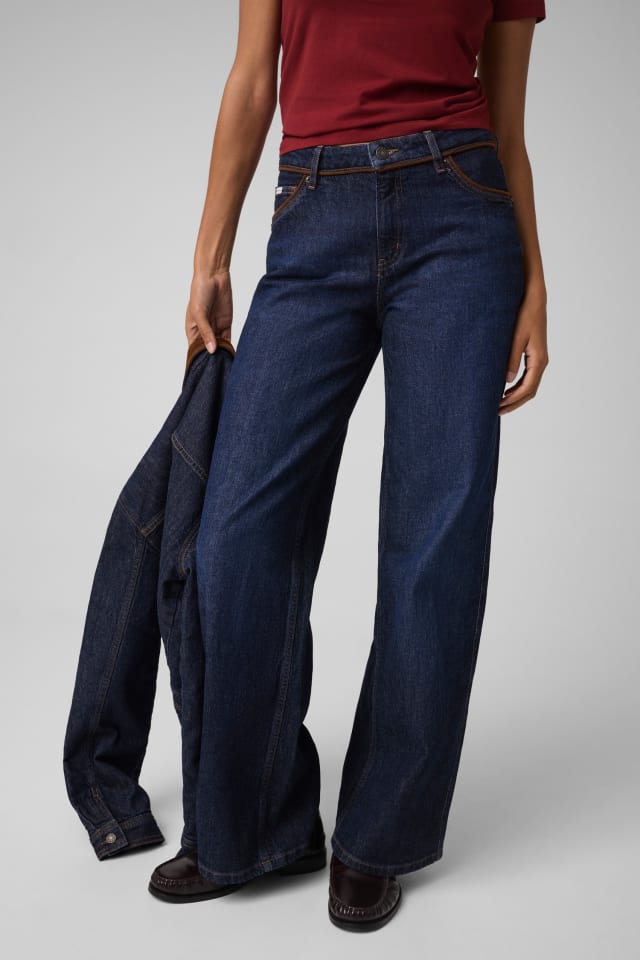 G11 Wide Leg Jeans