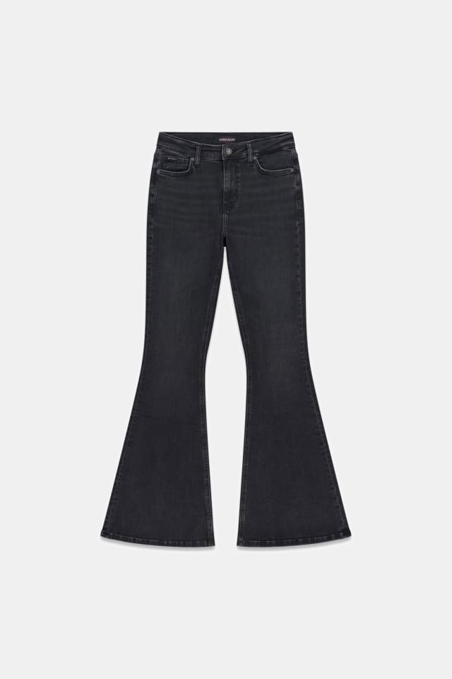 calças jeans flare de cintura alta