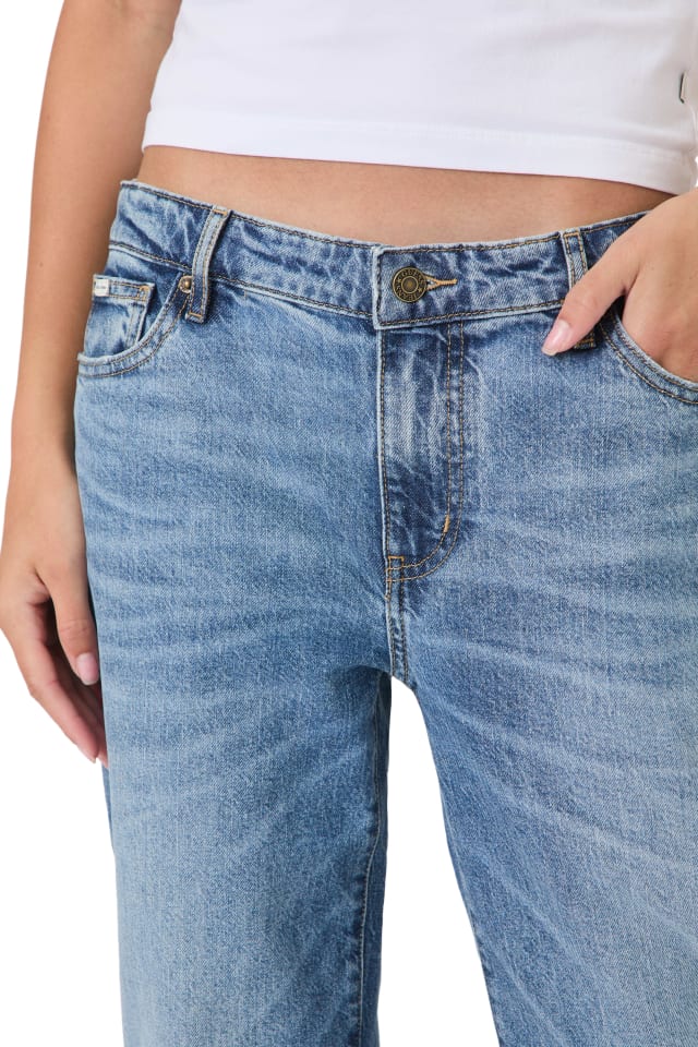 G08 Mid-Rise Straight Jeans