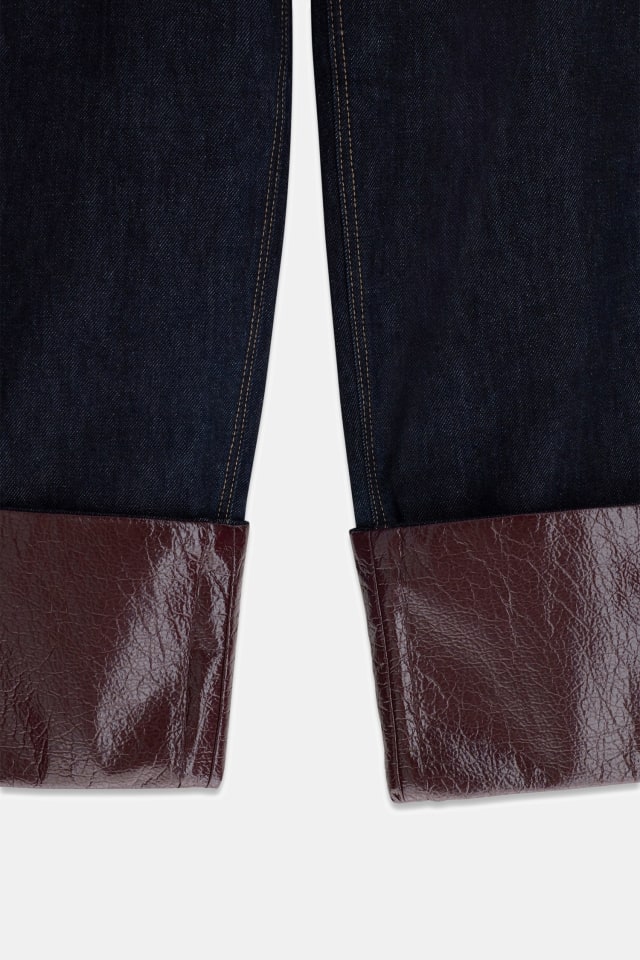 Jeans a gamba larga