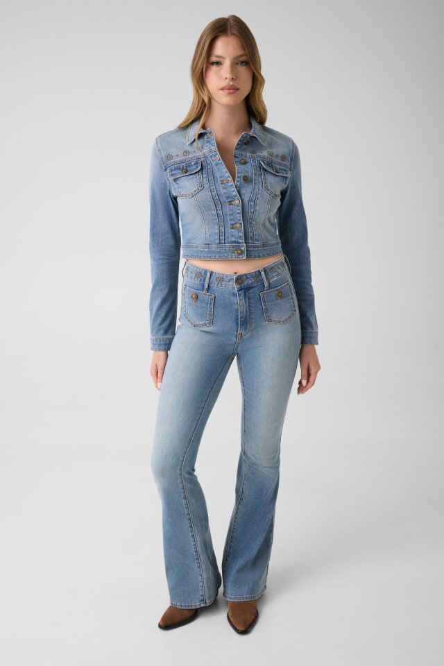 Calça jeans flare de cintura alta Belle