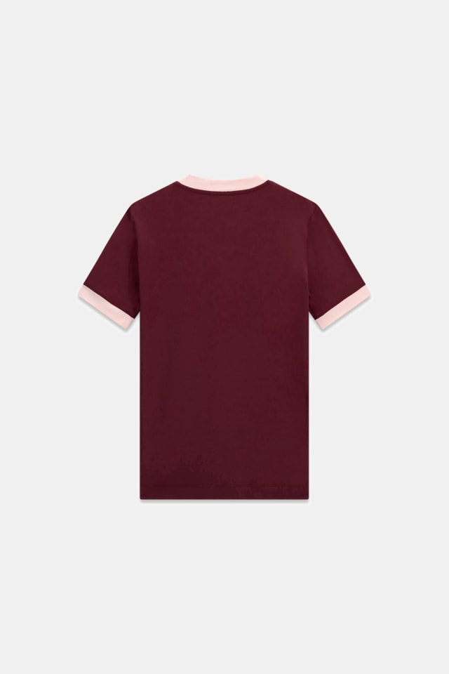 Camiseta con pedrería
