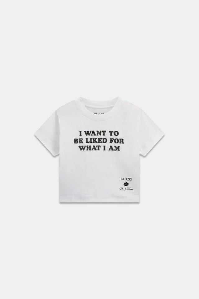 Camiseta corta con eslogan