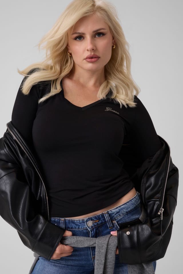 Camiseta con cuello en V
