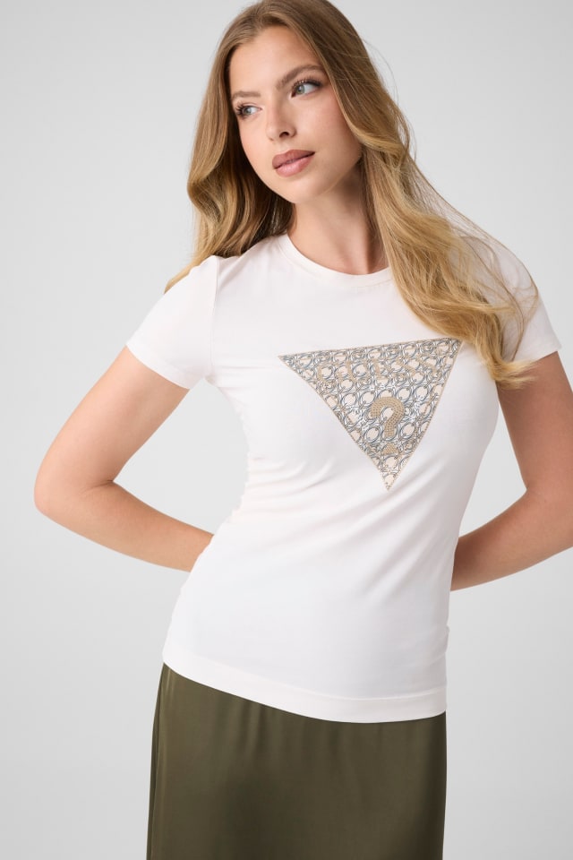 Camiseta con logo de triángulo