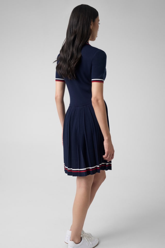 Miniabito in maglia con colletto polo