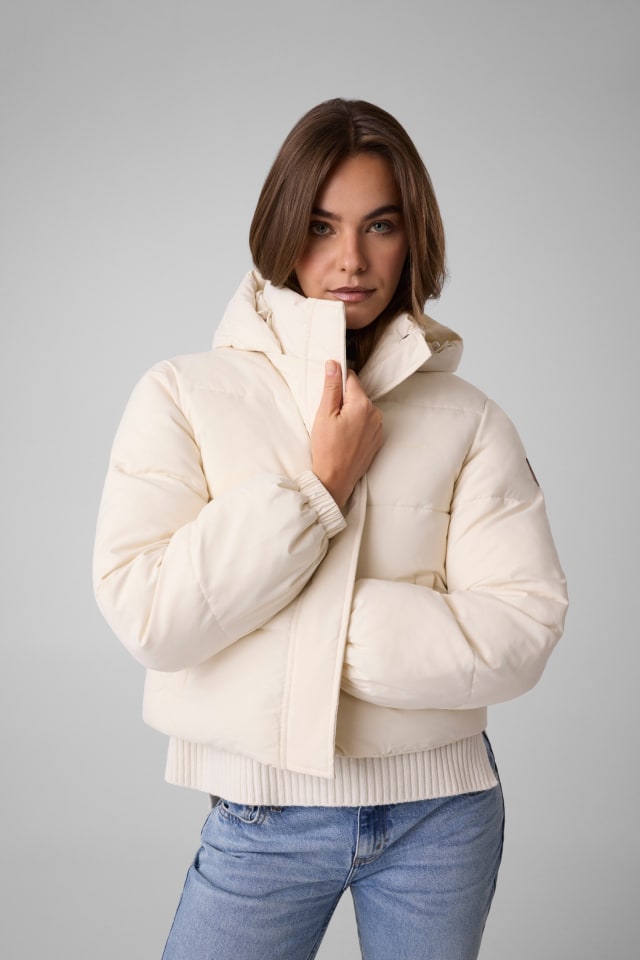 Chaqueta acolchada corta