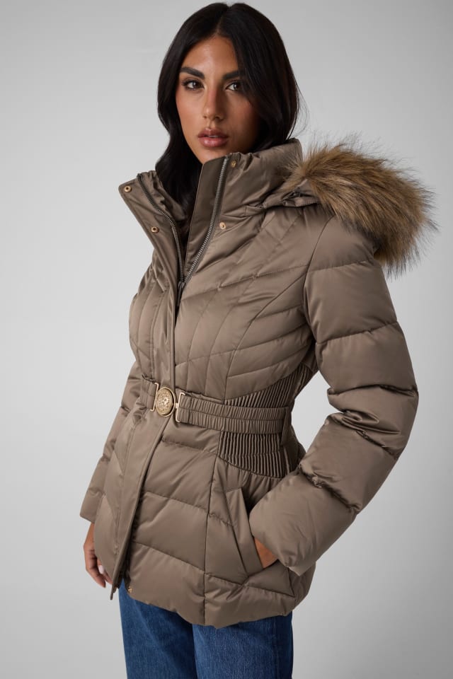 Chaqueta acolchada corta