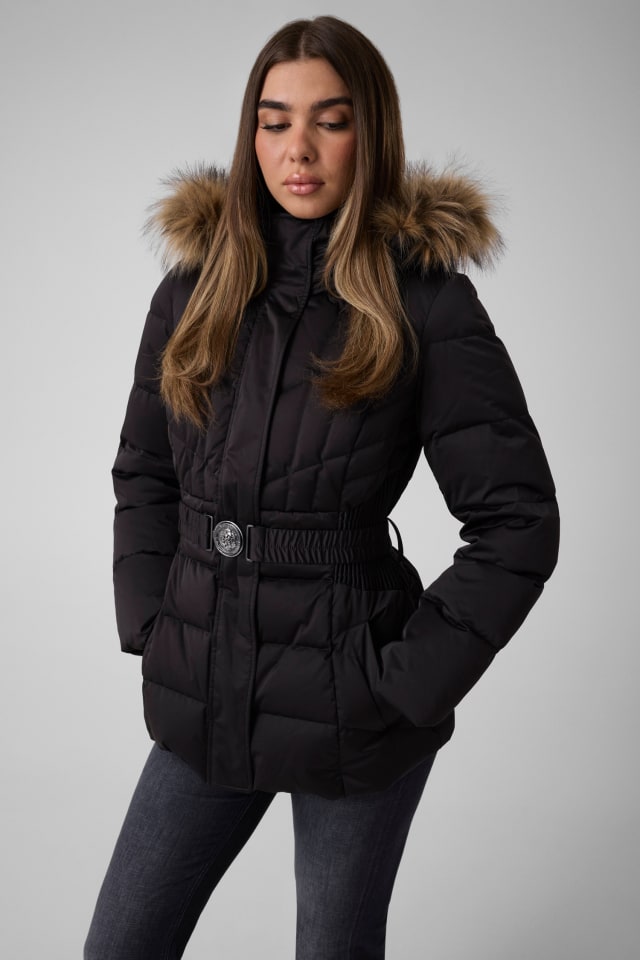 Chaqueta acolchada corta