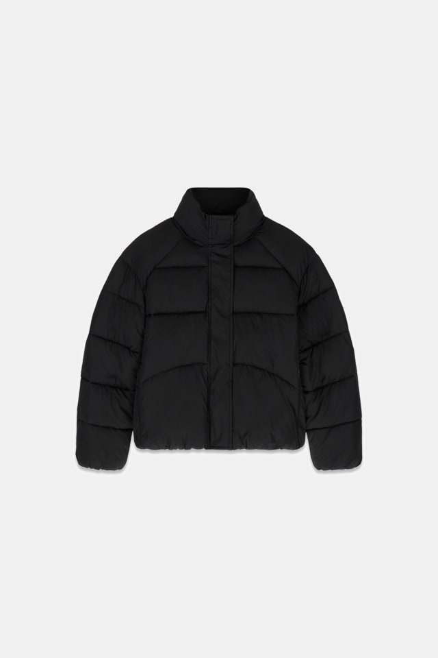 Chaqueta acolchada corta