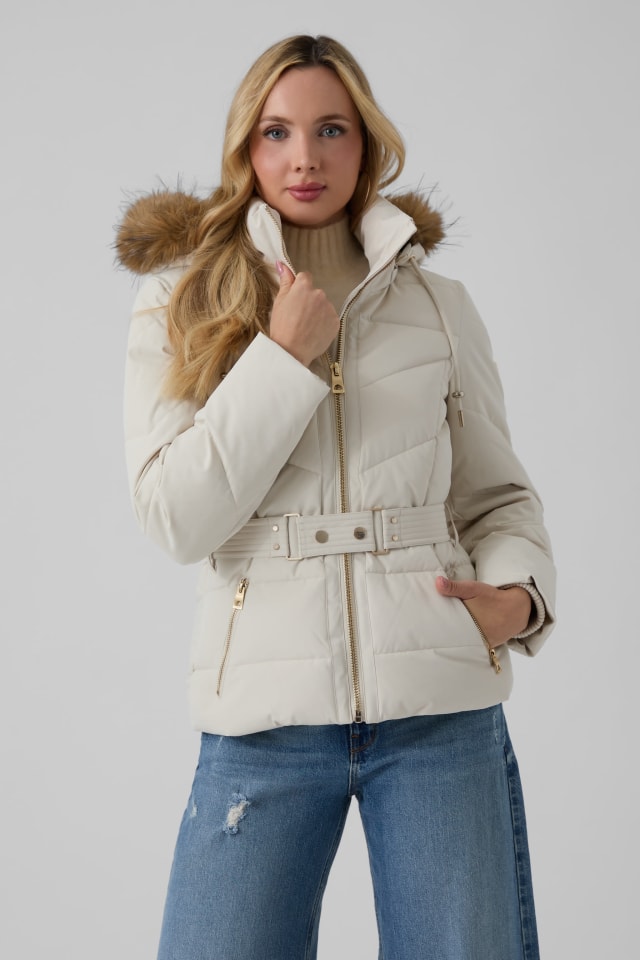 Jaqueta puffer curta com cinto