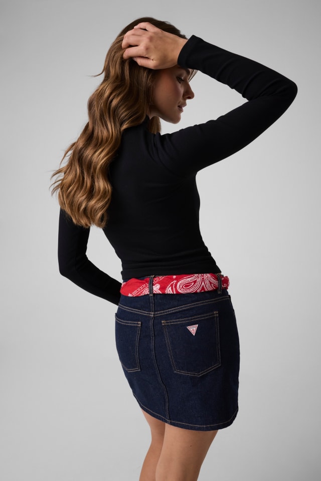Rollkragenpullover mit Patch-Logo