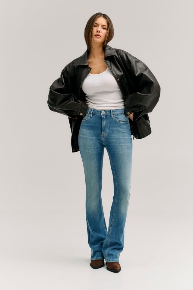 Sexy jeans flare