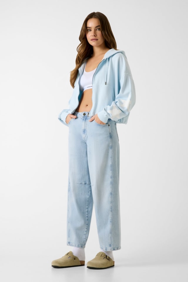 Barrel fit jeans