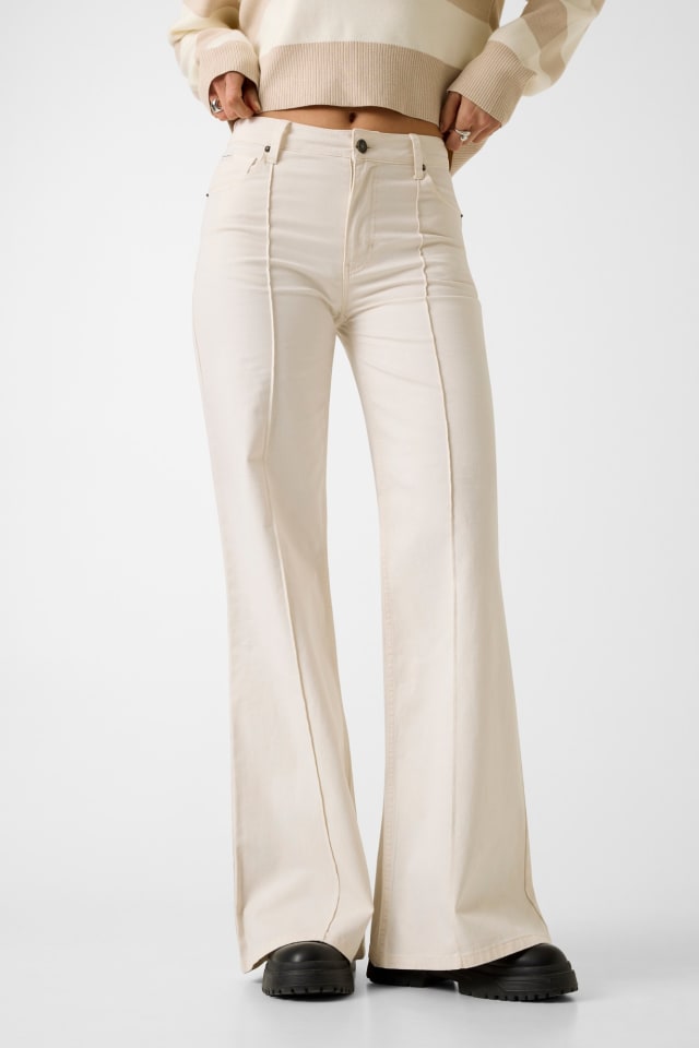 Jeans flare de cintura alta