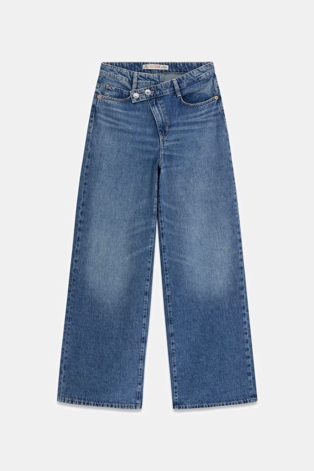 Wide-leg jeans