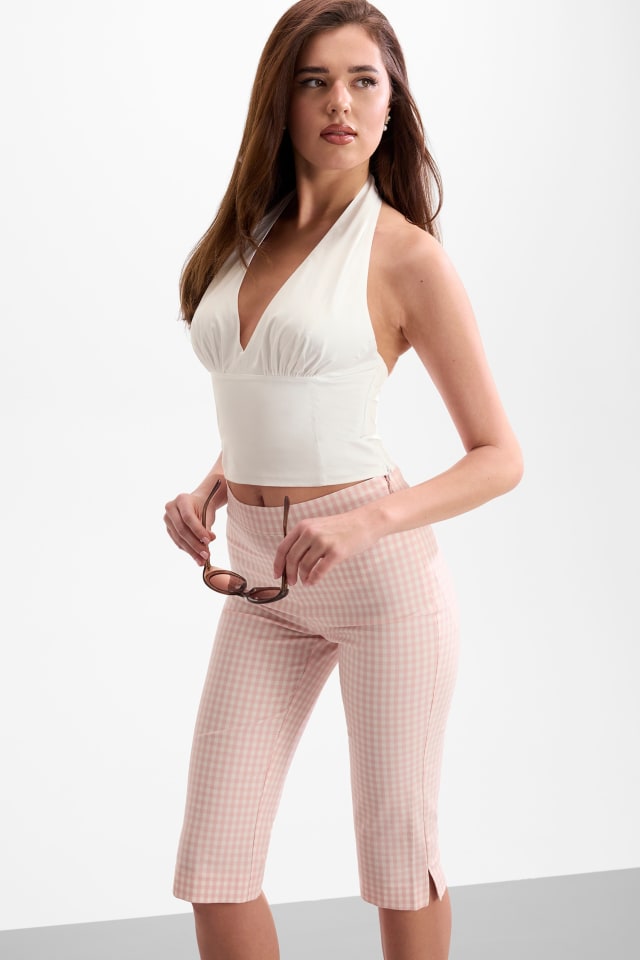Top con scollo all