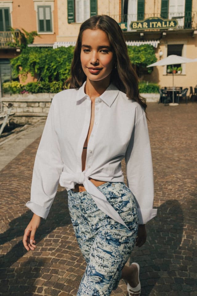 Blusa cropped com decote canoa