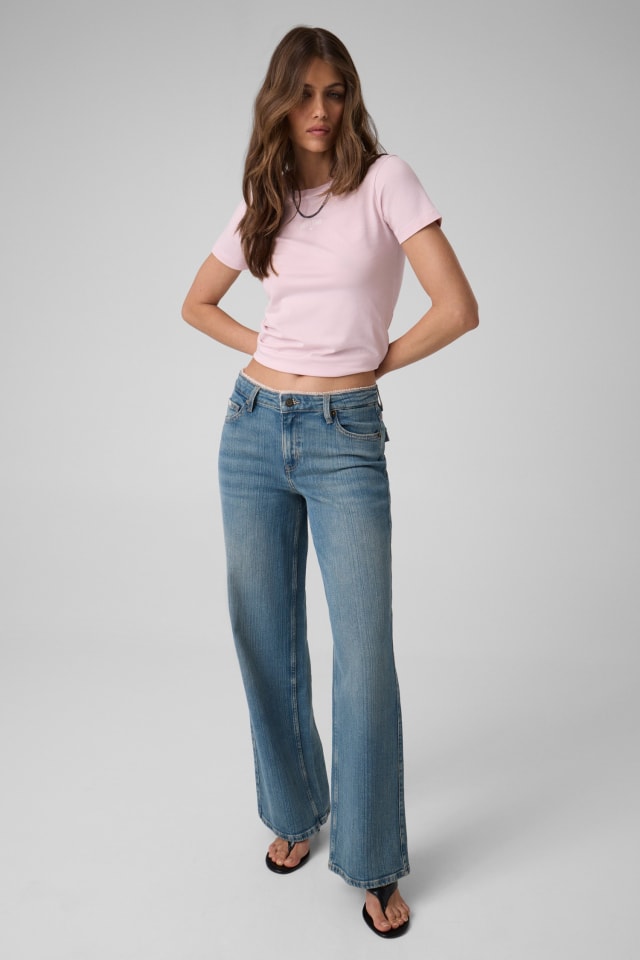 T-Shirt mit gesticktem Logo