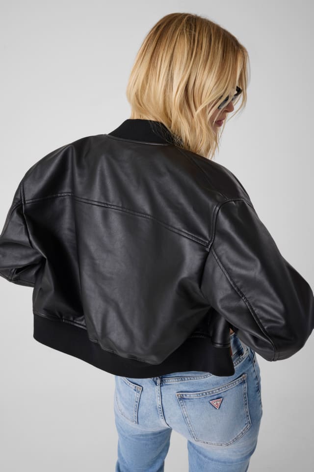 Bomberjacke aus Kunstleder