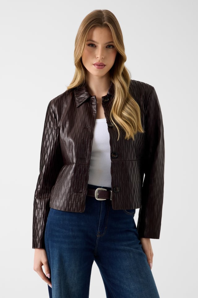 Chaqueta de cuero sintético