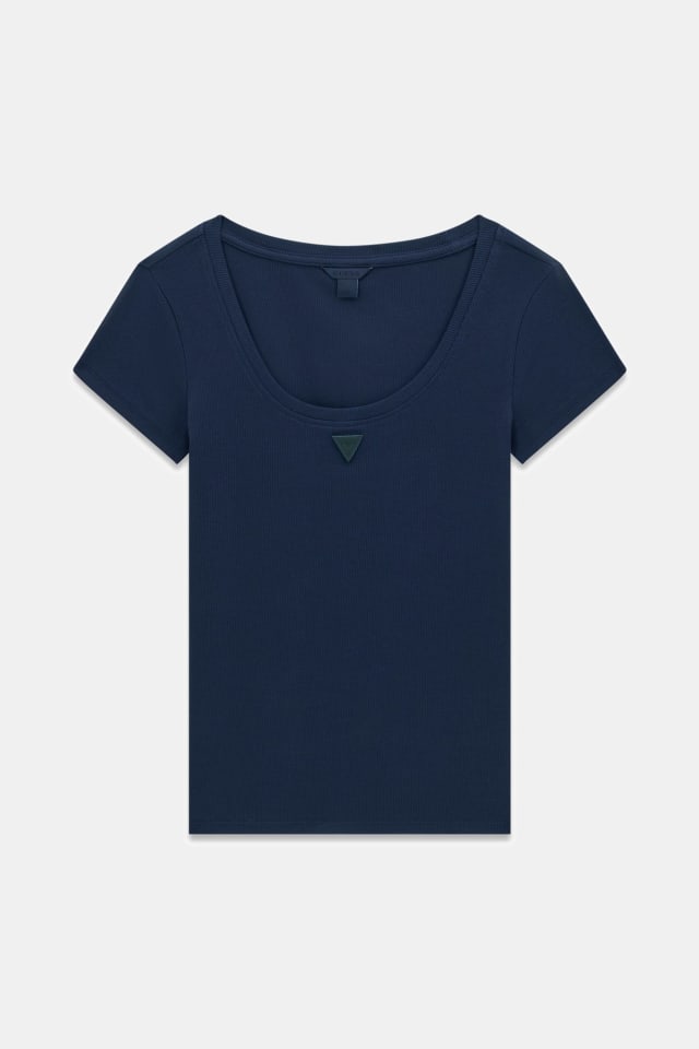 Camiseta com patch de logo