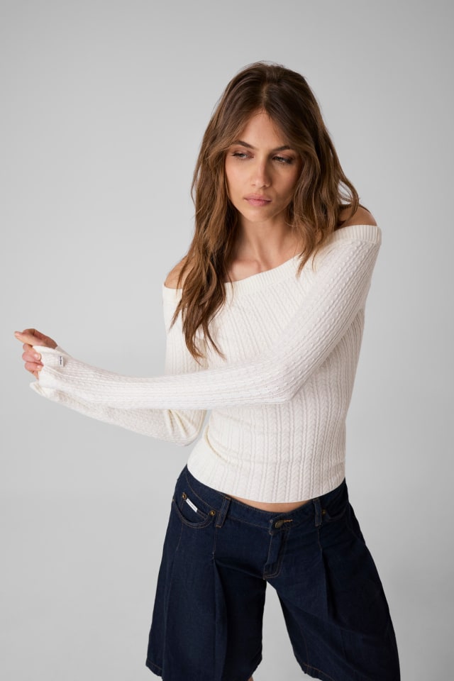Schulterfreier Pullover
