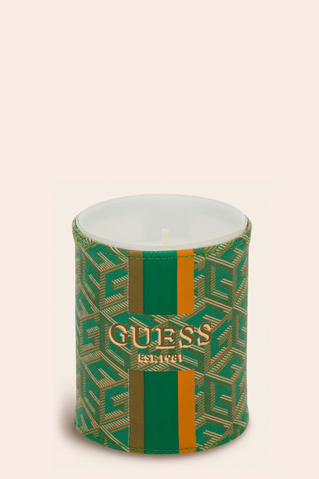 Vela G cube&rdquo; pequena
