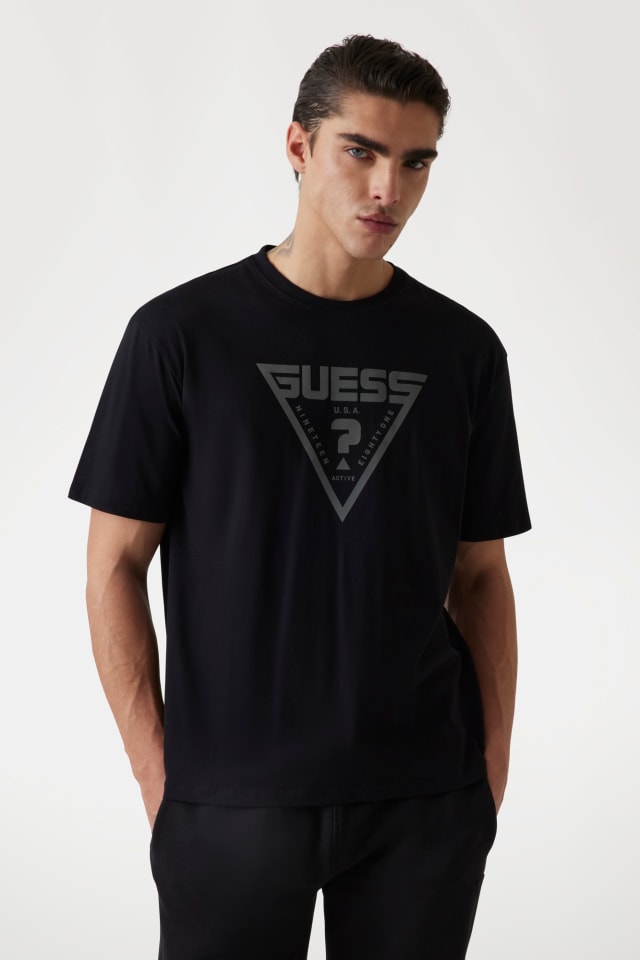 Joe Labero Illusions Tシャツ サイズ14 GUESS® Üçgen logolu tişört Erkek