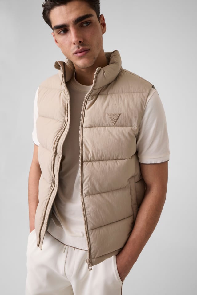 Colete tipo puffer acolchoado