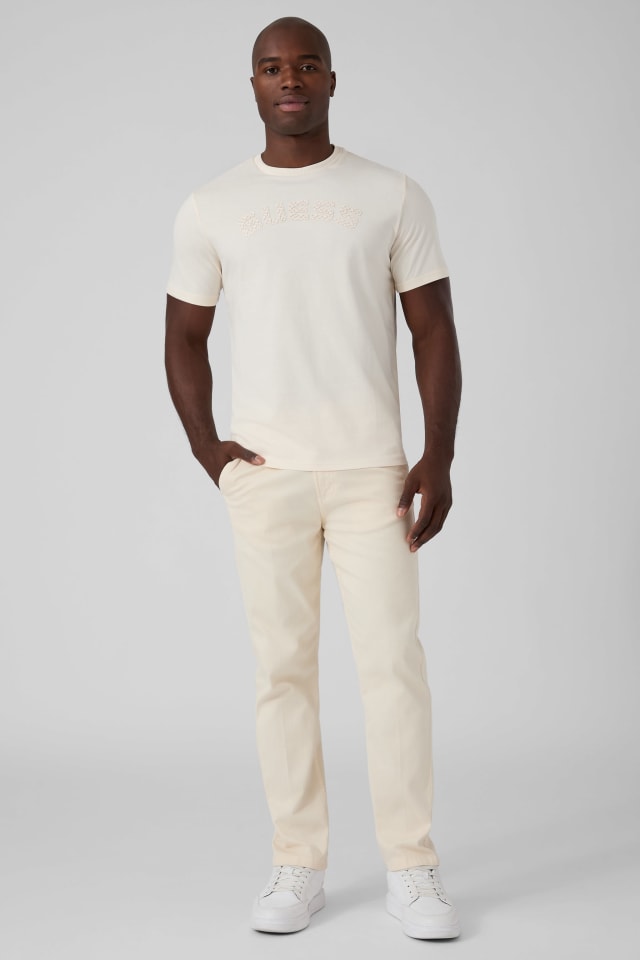 T-shirt brodé