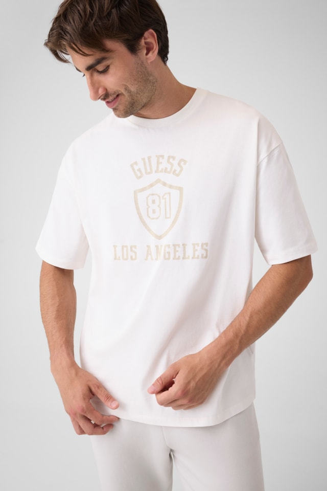 Camiseta de modelagem ampla