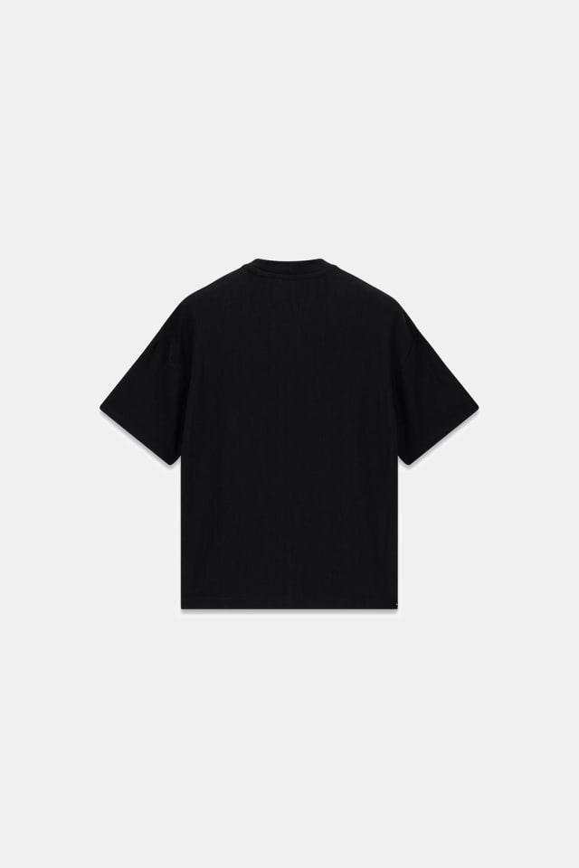 Camiseta de modelagem ampla