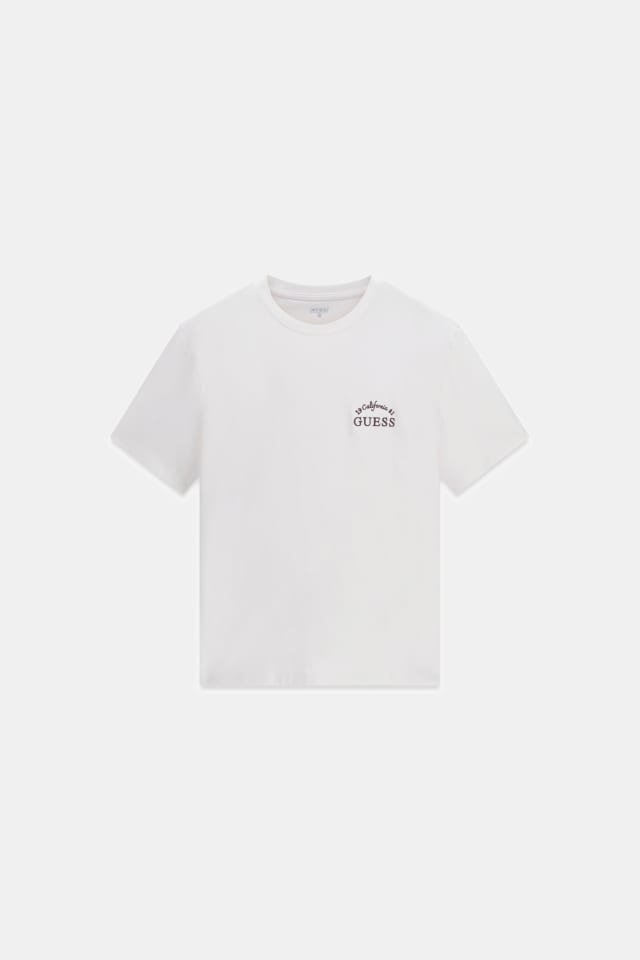 Camiseta com logo bordado