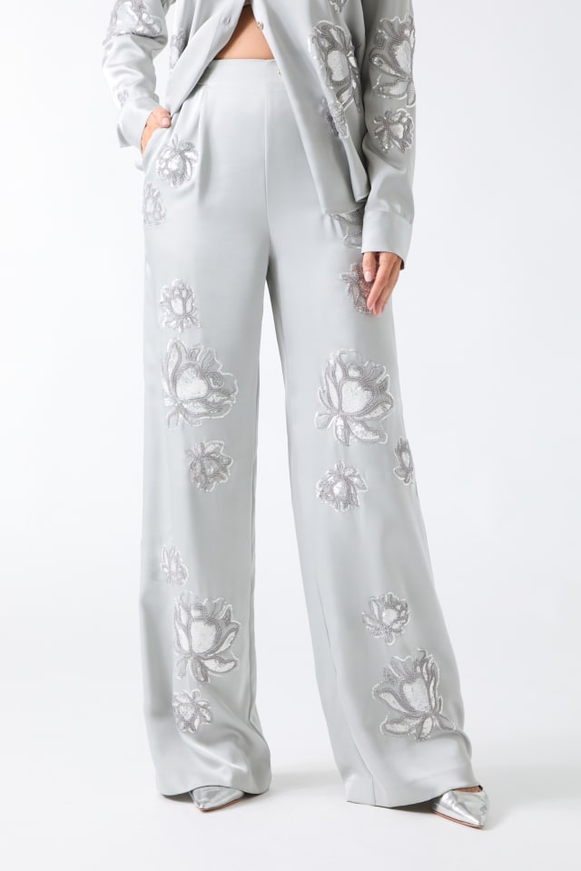 Gwen Embroidered Flower Pant