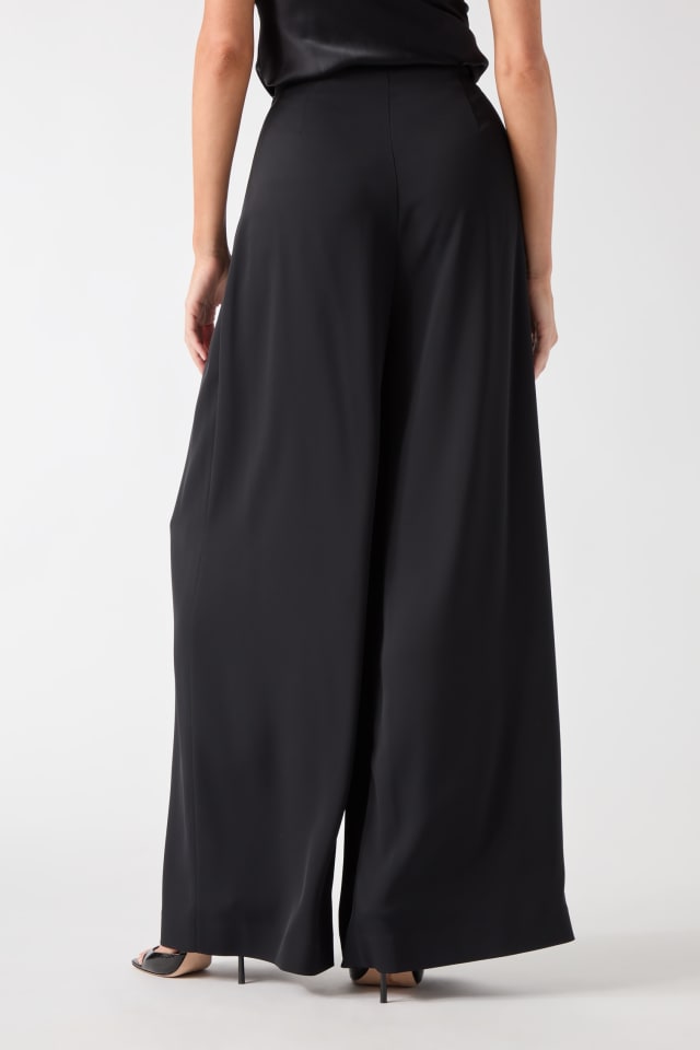 MARCIANO by GUESS® Marciano pleated pants