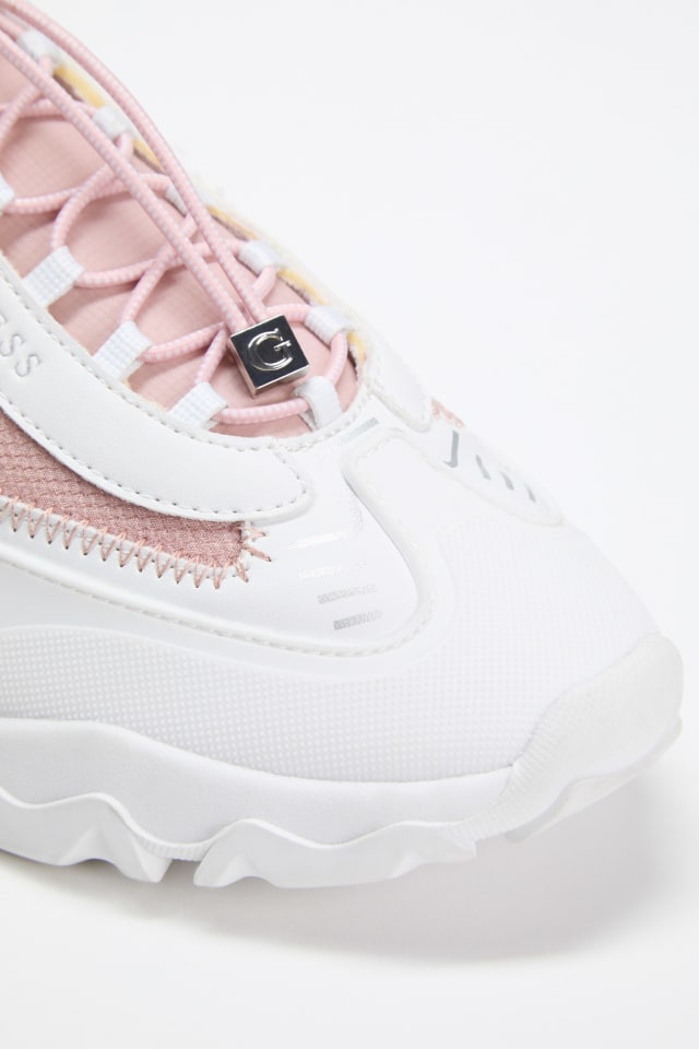GUESS® Akcord Color-Block Sneakers Women