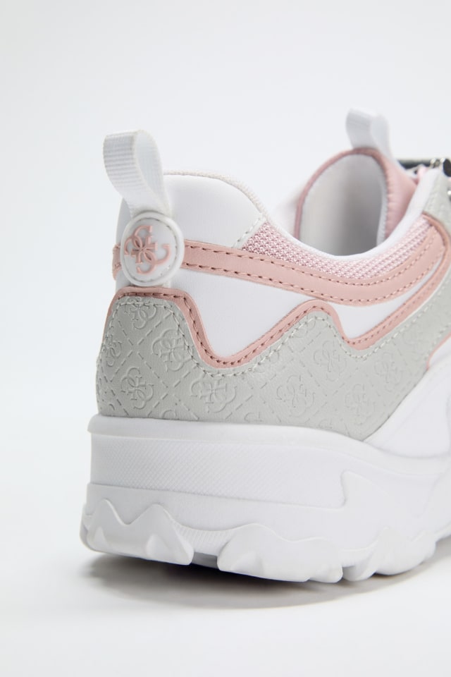 GUESS® Akcord Color-Block Sneakers Women
